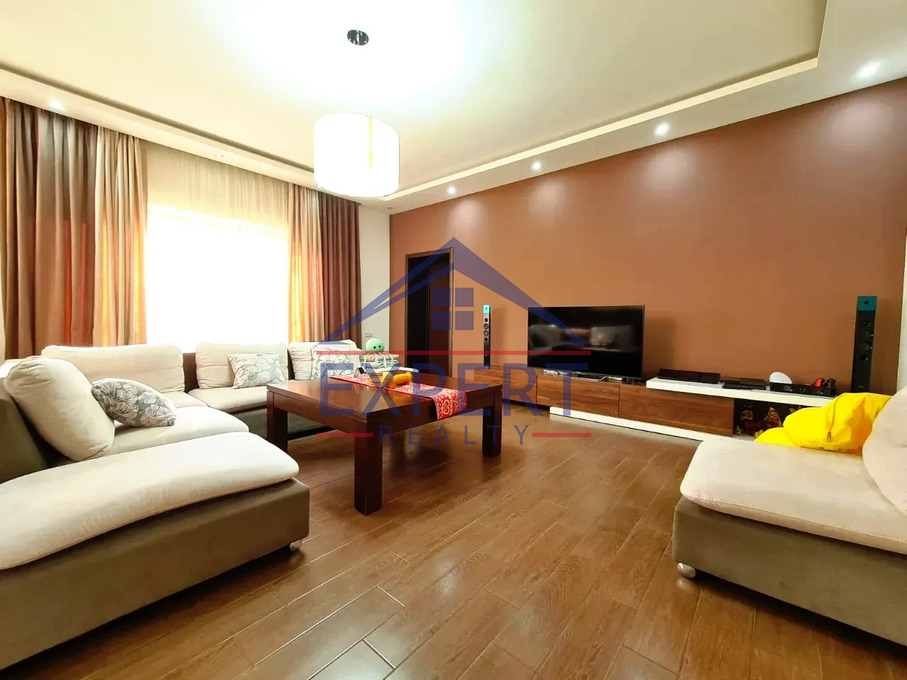 ՆՈՐ ՆՈՐՔ, ԲԱԳՐևԱՆԴ 5 ՍԵՆՅԱԿ