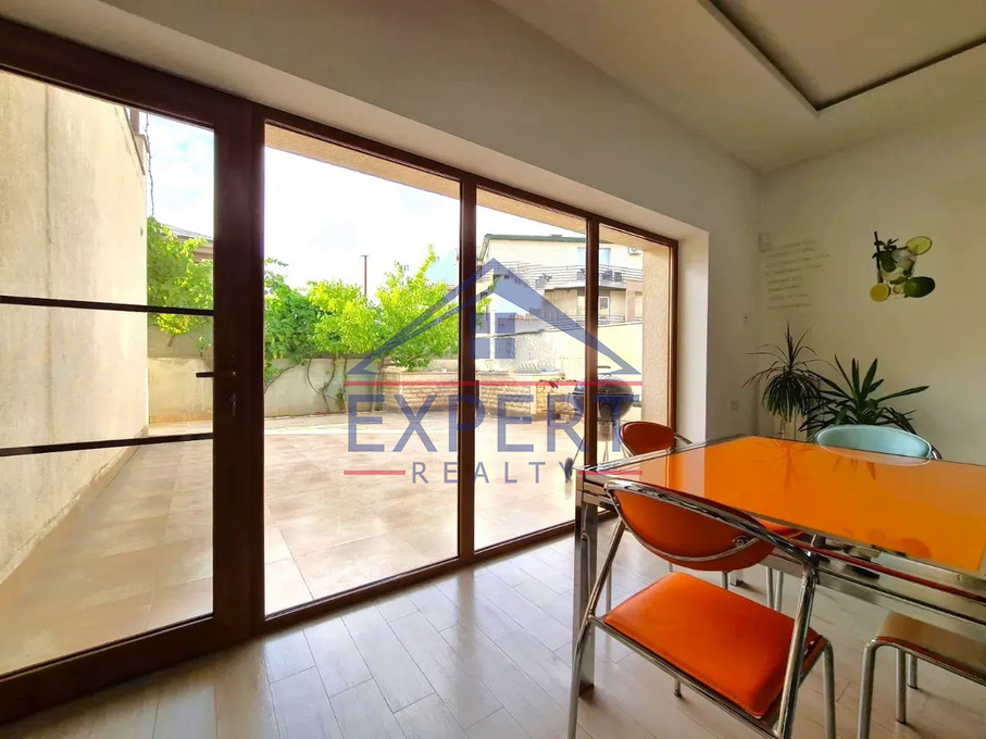 ՆՈՐ ՆՈՐՔ, ԲԱԳՐևԱՆԴ 5 ՍԵՆՅԱԿ