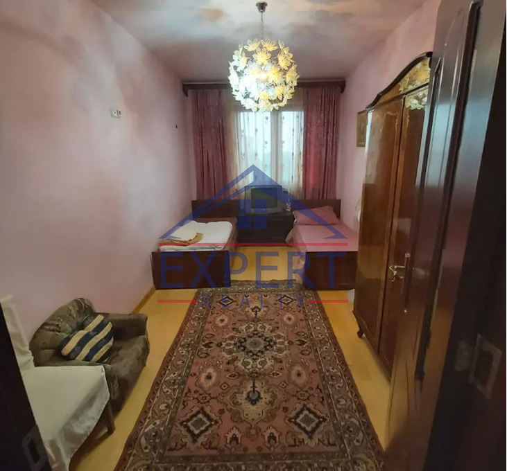 ԱՋԱՓՆՅԱԿ, ԲԱՇԻՆՋԱՂՅԱՆ ՓՈՂՈՑ, 4 ՍԵՆՅԱԿ