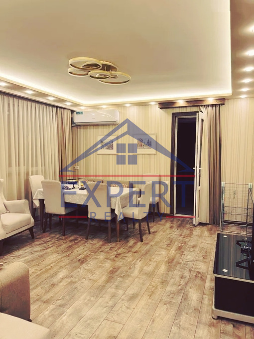 ԿԵՆՏՐՈՆ, ՏԻԳՐԱՆ ՄԵԾԻ ՊՈՂՈՏԱ, 3 ՍԵՆՅԱԿ