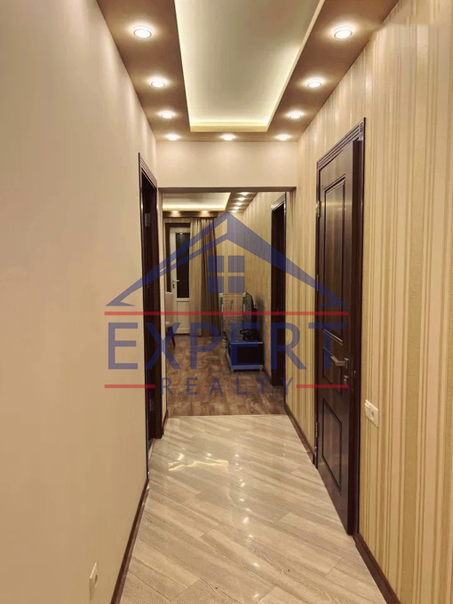 ԿԵՆՏՐՈՆ, ՏԻԳՐԱՆ ՄԵԾԻ ՊՈՂՈՏԱ, 3 ՍԵՆՅԱԿ