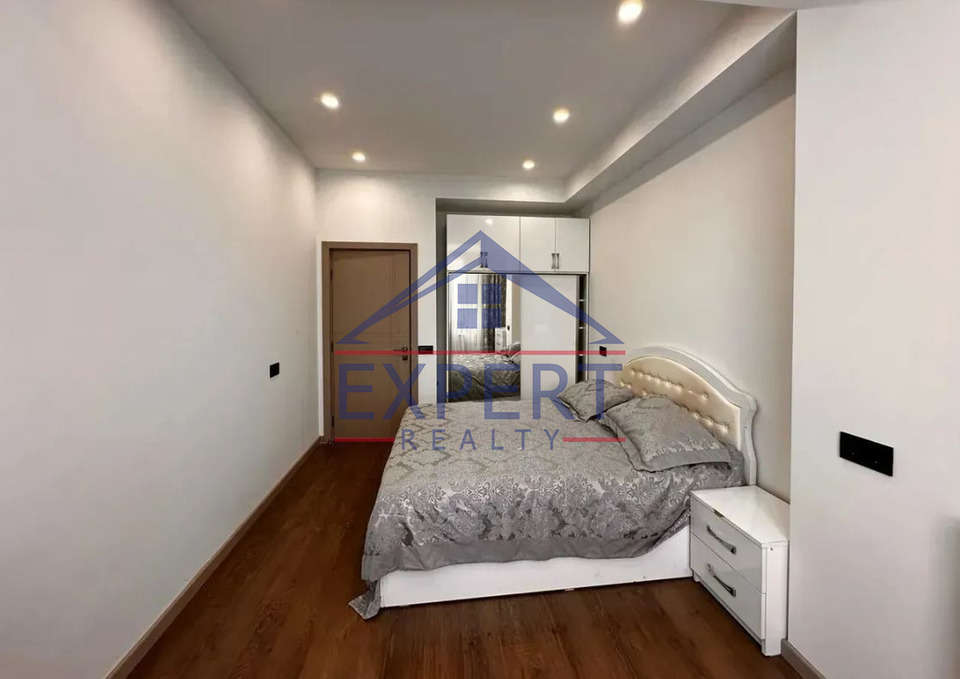 ԱՐԱԲԿԻՐ, ԱՐՂՈՒԹՅԱՆ ՓՈՂՈՑ, 4 ՍԵՆՅԱԿ