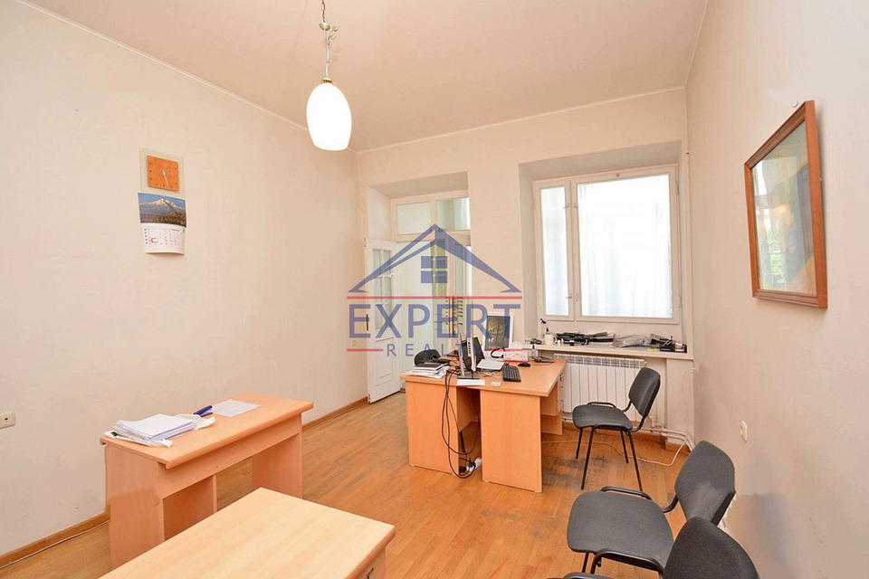 ԿԵՆՏՐՈՆ, ՀԱՆՐԱՊԵՏՈՒԹՅԱՆ ՓՈՂՈՑ, 116 ՔՄ