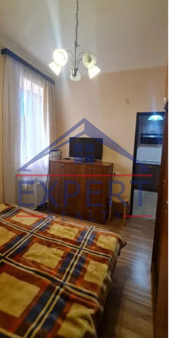 ԱՐԱԲԿԻՐ, ՆԻԿՈՂԱՅՈՍ ԱԴՈՆՑԻ ՓՈՂՈՑ, 3 ՍԵՆՅԱԿ