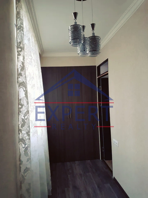 ԿԵՆՏՐՈՆ, ՄԱՇՏՈՑԻ ՊՈՂՈՏԱ, 3 ՍԵՆՅԱԿ