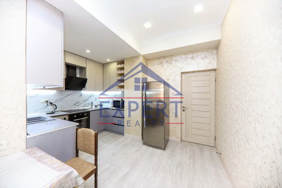 ԱՐԱԲԿԻՐ, ԱԴՈՆՑԻ ՓՈՂՈՑ, 3 ՍԵՆՅԱԿ