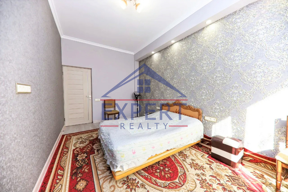 ԱՐԱԲԿԻՐ, ԱԴՈՆՑԻ ՓՈՂՈՑ, 3 ՍԵՆՅԱԿ