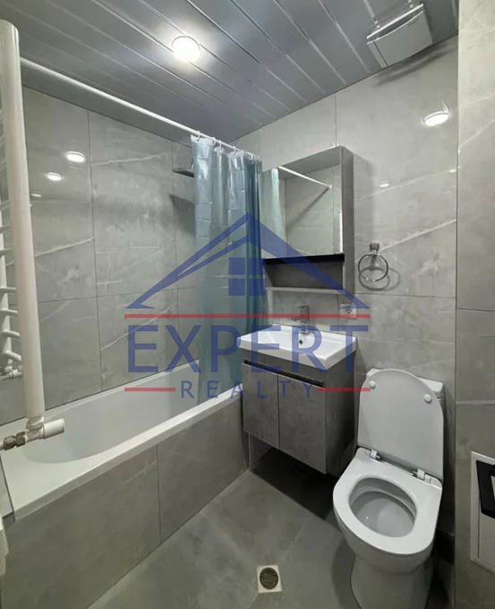 ԿԵՆՏՐՈՆ , ԱՐՇԱԿՈՒՆՅԱՑ ՊՈՂՈՏԱ, 3 ՍԵՆՅԱԿ