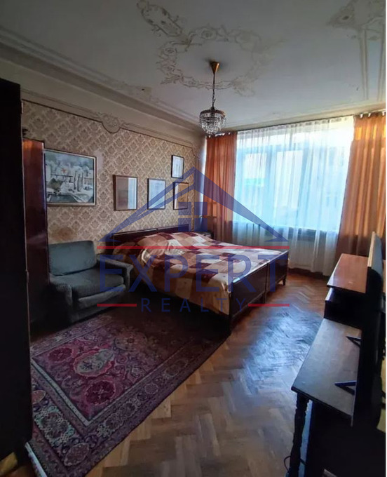 ԿԵՆՏՐՈՆ, ՍԱՐՅԱՆ ՓՈՂՈՑ, 3 ՍԵՆՅԱԿ