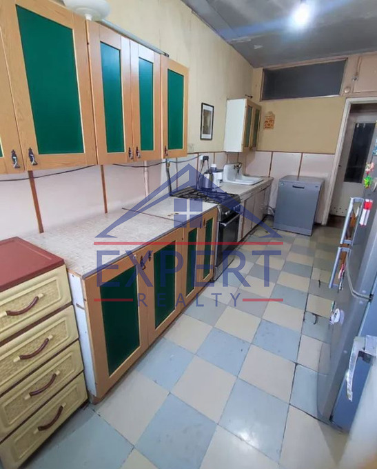 ԿԵՆՏՐՈՆ, ՍԱՐՅԱՆ ՓՈՂՈՑ, 3 ՍԵՆՅԱԿ