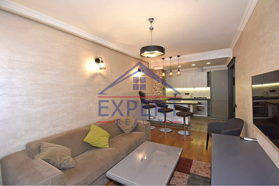 ԿԵՆՏՐՈՆ, ՊՈՒՇԿԻՆԻ ՓՈՂՈՑ  2 ՍԵՆՅԱԿ