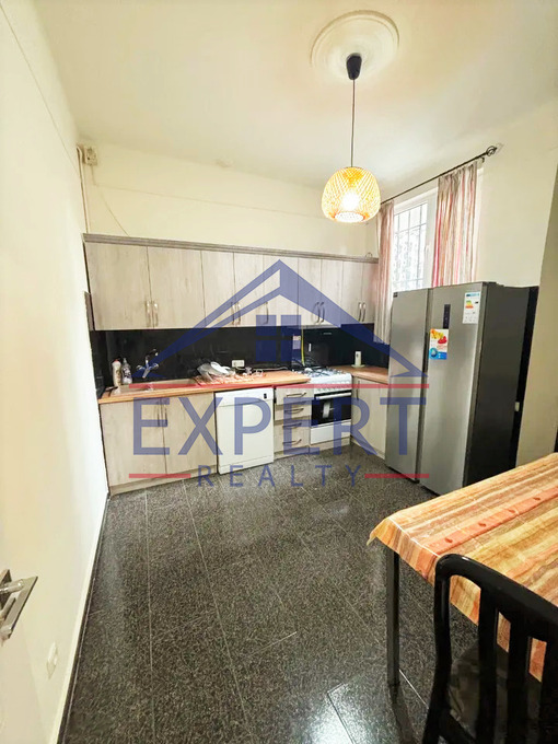 ԱՐԱԲԿԻՐ, ՎԱՀՐԱՄ ՓԱՓԱԶՅԱՆ ՓՈՂՈՑ, 4 ՍԵՆՅԱԿ