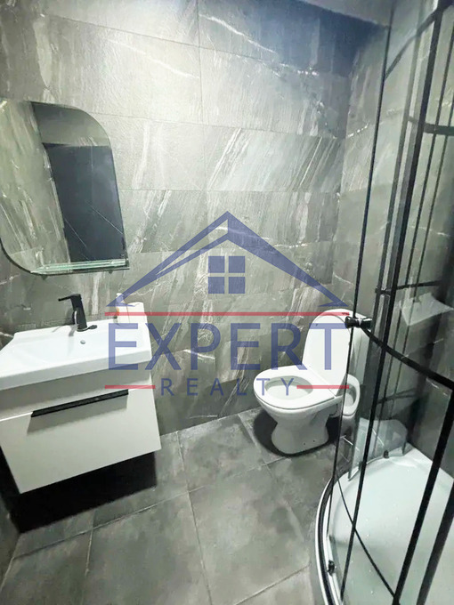 ԱՐԱԲԿԻՐ, ՎԱՀՐԱՄ ՓԱՓԱԶՅԱՆ ՓՈՂՈՑ, 4 ՍԵՆՅԱԿ