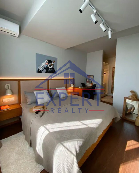 ԿԵՆՏՐՈՆ, ԹՈԻՄԱՆՅԱՆ ՓՈՂՈՑ, 3 ՍԵՆՅԱԿ