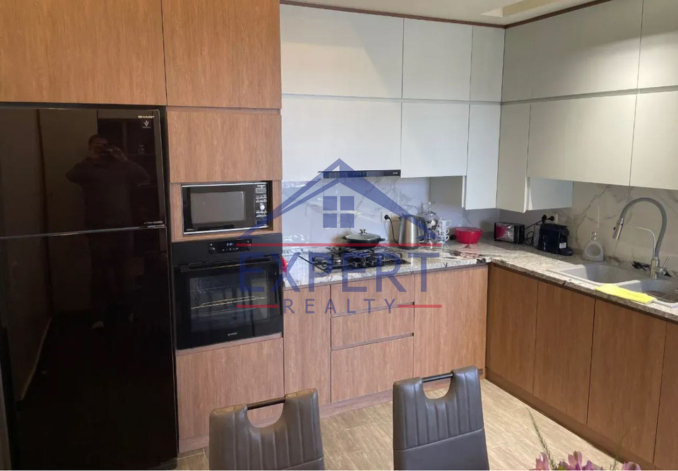 ԱՐԱԲԿԻՐ, ՎԱՂԱՐՇ ՎԱՂԱՐՇՅԱՆ ՓՈՂՈՑ, 5 ՍԵՆՅԱԿ