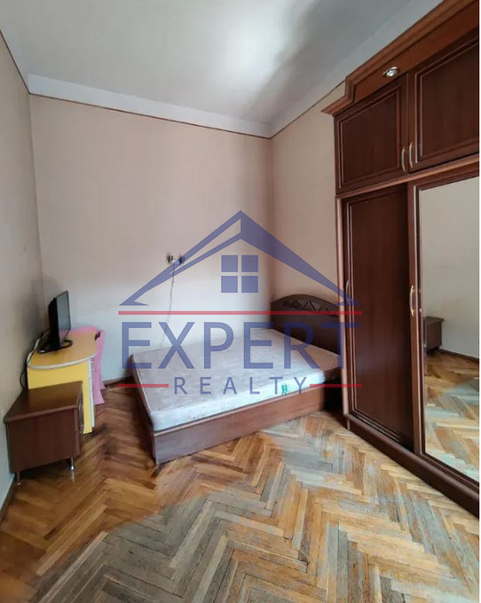 Կենտրոն, Ալեկսանդր Սպենդարյանի փողոց, 2 սենյակ