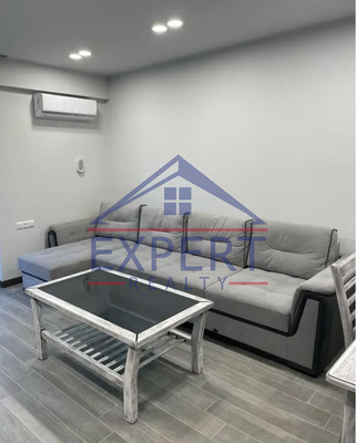 ԿԵՆՏՐՈՆ, ՄԱՇՏՈՑԻ ՊՈՂՈՏԱ, 2 ՍԵՆՅԱԿ