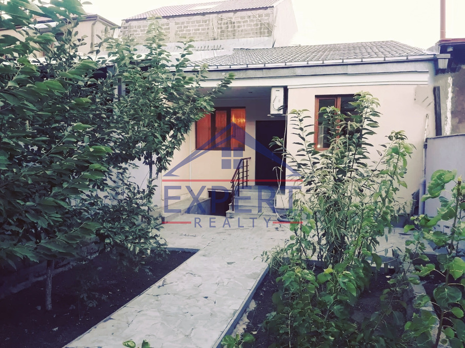 ԿԵՆՏՐՈՆ , ԶԱՎԱՐՅԱՆ ՓՈՂՈՑ, 6 ՍԵՆՅԱԿ