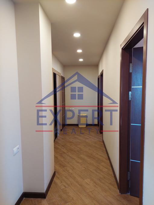 ԱՐԱԲԿԻՐ , ԲԱՂՐԱՄՅԱՆ Պ, 4 ՍԵՆՅԱԿ