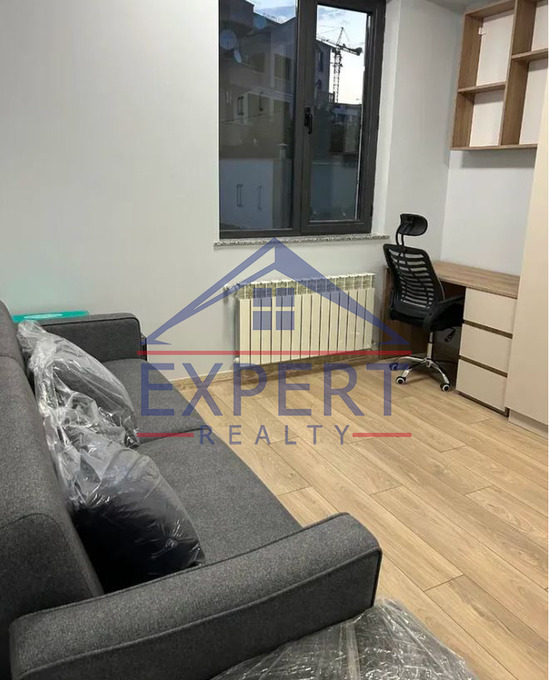ԿԵՆՏՐՈՆ, ՎԵՐԻՆ ԱՆՏԱՌԱՅԻՆ ՓՈՂՈՑ, 3 ՍԵՆՅԱԿ