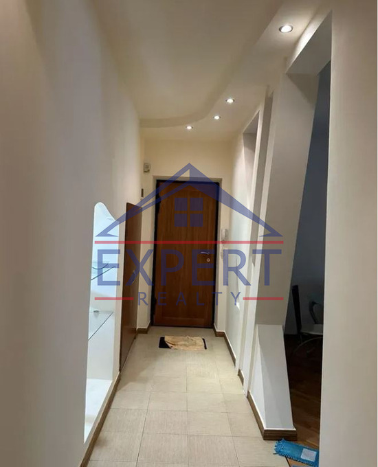 ԿԵՆՏՐՈՆ , ՍԱՐՅԱՆ Փ, 3 ՍԵՆՅԱԿ