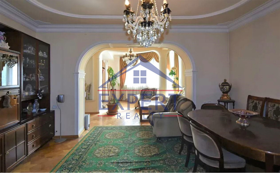 ԱՐԱԲԿԻՐ, ԱՎԵՏԻՍՅԱՆ ՓՈՂՈՑ, 4 ՍԵՆՅԱԿ