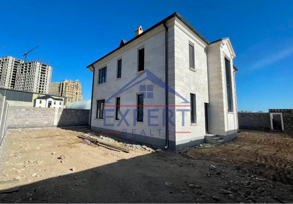 Երկու հարկանի առանձնատուն Ավան՝ Հրաչյա Աճառյան փողոց