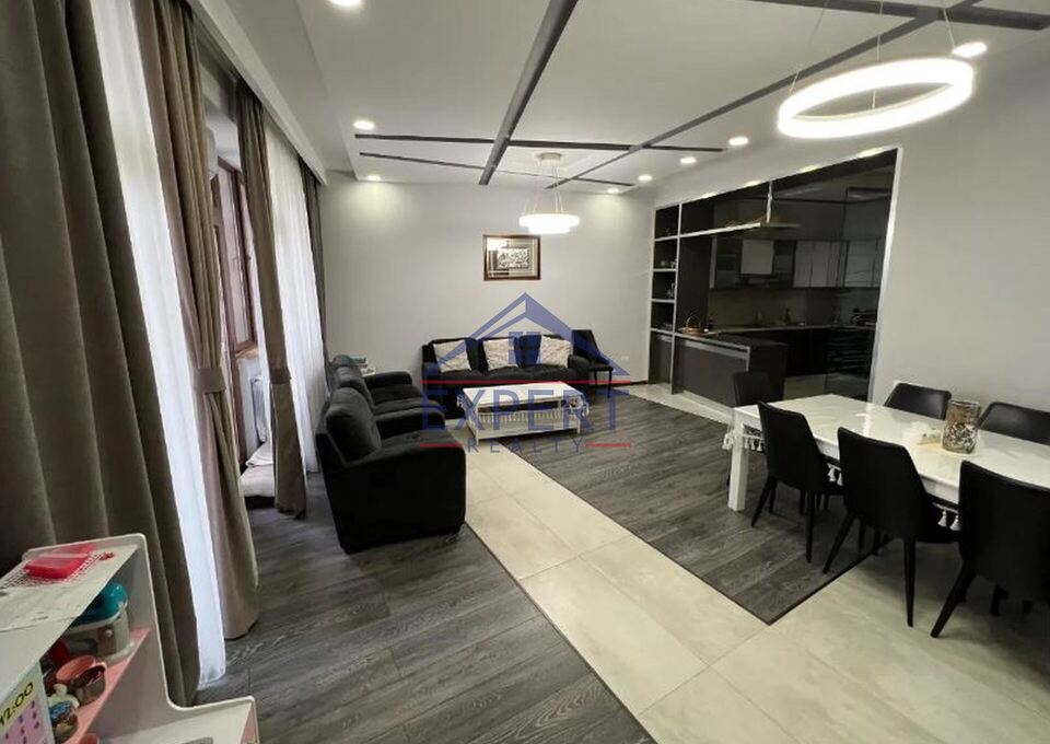 ԴԱՎԹԱՇԵՆ, ՍԱՍՆԱ ԾՌԵՐԻ ՓՈՂՈՑ, 3 ՍԵՆՅԱԿ