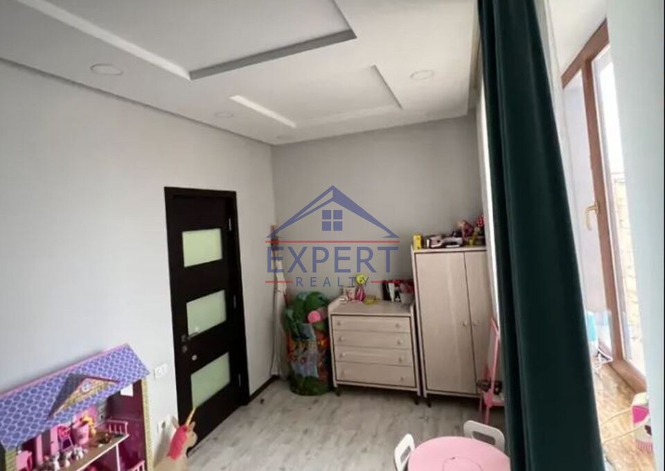 ԴԱՎԹԱՇԵՆ, ՍԱՍՆԱ ԾՌԵՐԻ ՓՈՂՈՑ, 3 ՍԵՆՅԱԿ