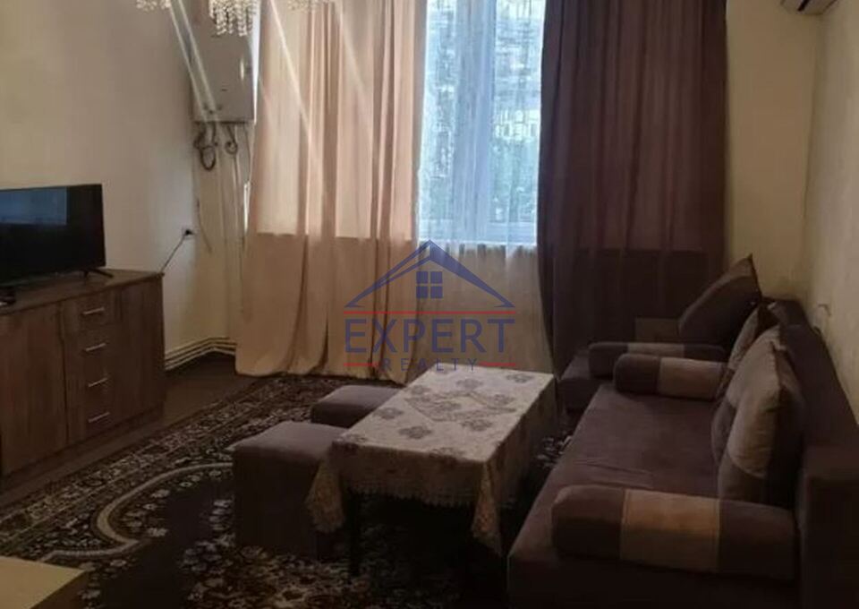 ԿԵՆՏՐՈՆ, ՆԱՐ-ԴՈՍԻ ՓՈՂՈՑ, 2 ՍԵՆՅԱԿ