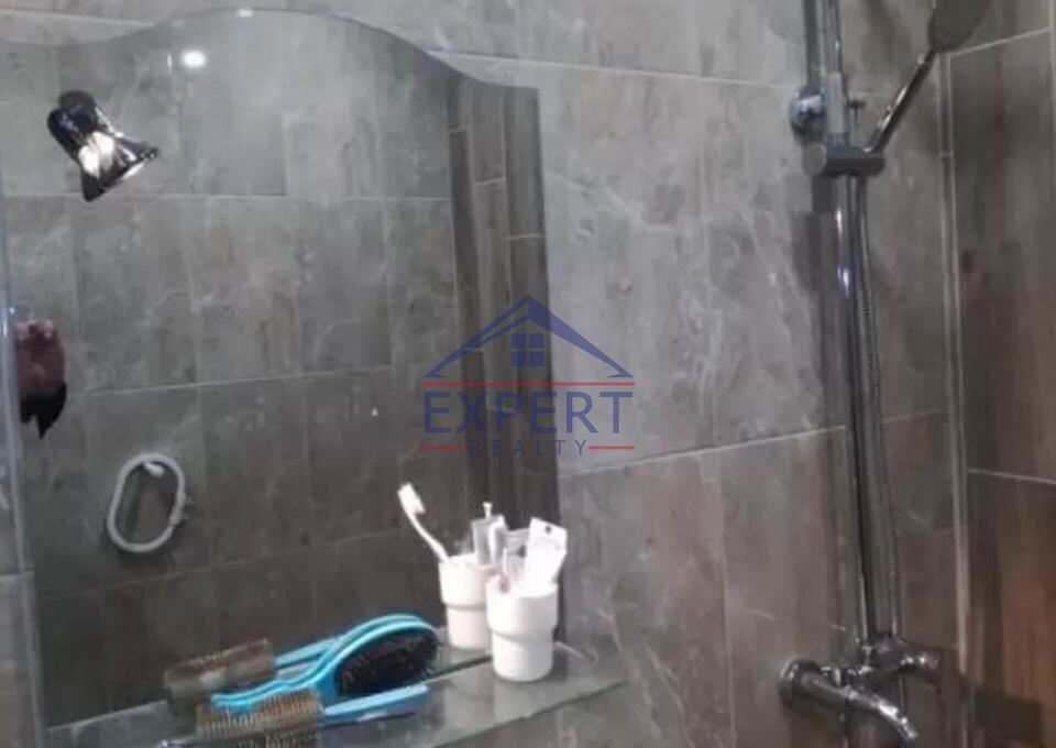 ԿԵՆՏՐՈՆ, ՆԱՐ-ԴՈՍԻ ՓՈՂՈՑ, 2 ՍԵՆՅԱԿ