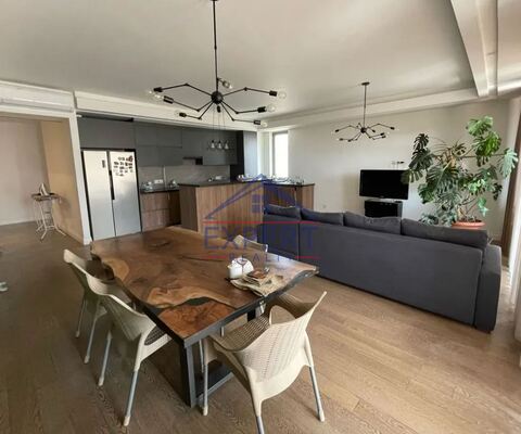 ԿԵՆՏՐՈՆ, ԱՆՏԱՌԱՅԻՆ ՓՈՂՈՑ, 4 ՍԵՆՅԱԿ