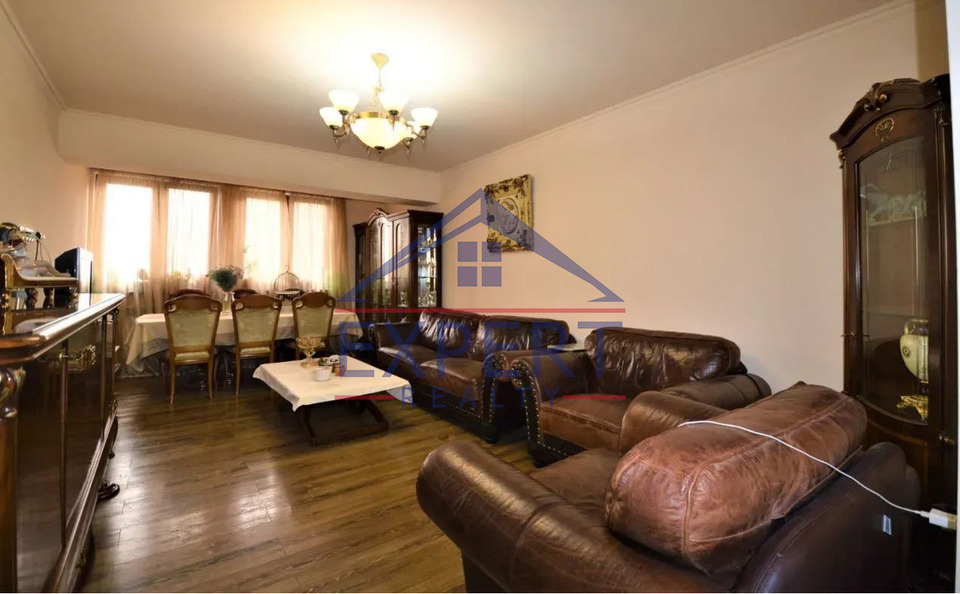 ՄԱԼԱԹԻԱ ՍԵԲԱՍՏԻԱ, ԿՈՒՐՂԻՆՅԱՆ ՓՈՂՈՑ, 4 ՍԵՆՅԱԿ