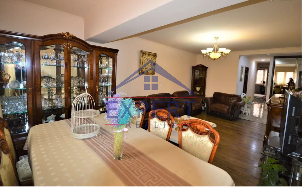 ՄԱԼԱԹԻԱ ՍԵԲԱՍՏԻԱ, ԿՈՒՐՂԻՆՅԱՆ ՓՈՂՈՑ, 4 ՍԵՆՅԱԿ