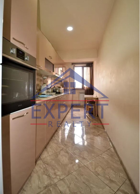 ՄԱԼԱԹԻԱ ՍԵԲԱՍՏԻԱ, ԿՈՒՐՂԻՆՅԱՆ ՓՈՂՈՑ, 4 ՍԵՆՅԱԿ