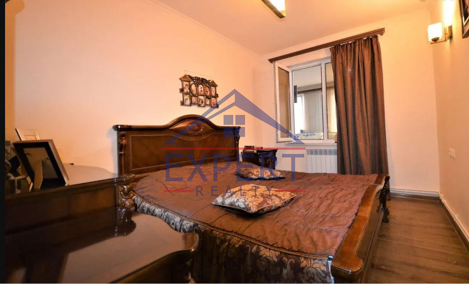 ՄԱԼԱԹԻԱ ՍԵԲԱՍՏԻԱ, ԿՈՒՐՂԻՆՅԱՆ ՓՈՂՈՑ, 4 ՍԵՆՅԱԿ