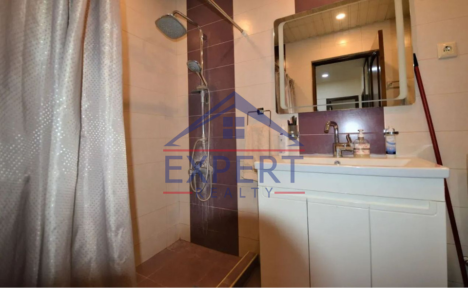 ՄԱԼԱԹԻԱ ՍԵԲԱՍՏԻԱ, ԿՈՒՐՂԻՆՅԱՆ ՓՈՂՈՑ, 4 ՍԵՆՅԱԿ