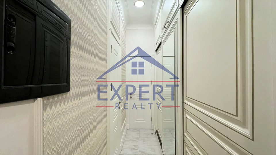 ԿԵՆՏՐՈՆ, ԱԲՈՎՅԱՆ ՓՈՂՈՑ, 2 ՍԵՆՅԱԿ