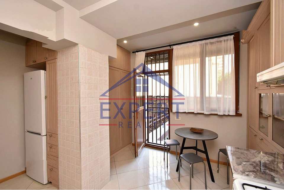 ԿԵՆՏՐՈՆ, ՍԱՅԱԹ ՆՈՎԱՅԻ ՊՈՂՈՏԱ 2 ՍԵՆՅԱԿ