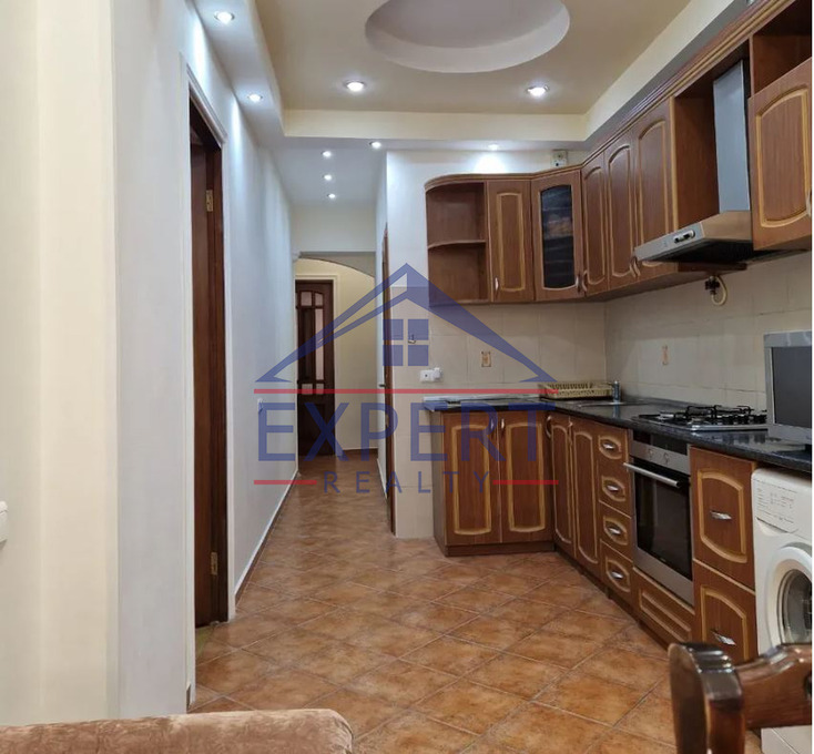 ԱՐԱԲԿԻՐ, ԲԱՐԲՅՈՒՍԻ ՓՈՂՈՑ, 3 ՍԵՆՅԱԿ