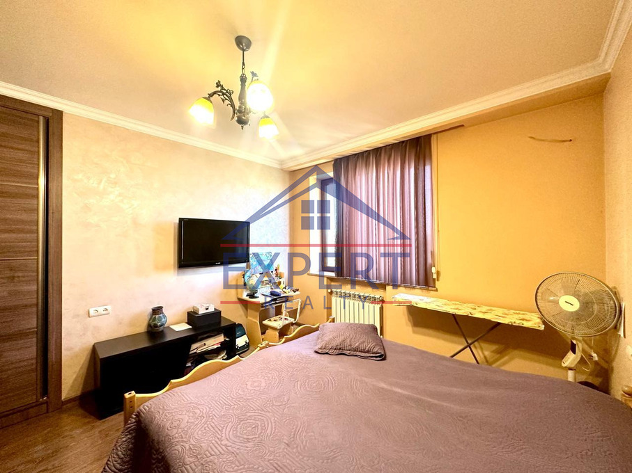 ԷՐԵԲՈՒՆԻ, ՏԻԳՐԱՆ ՄԵԾ, 3 ՍԵՆՅԱԿ