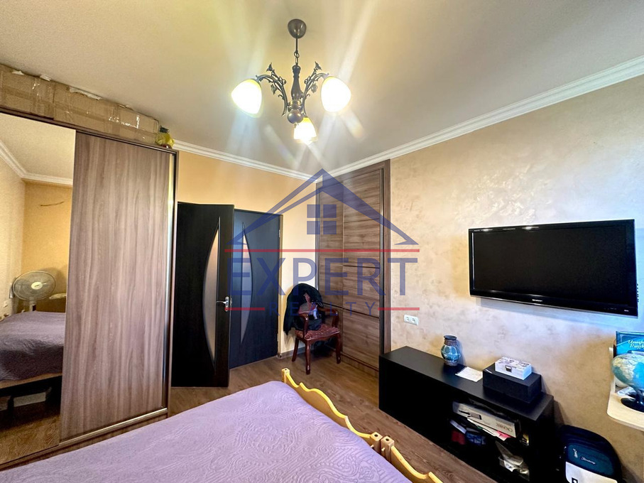 ԷՐԵԲՈՒՆԻ, ՏԻԳՐԱՆ ՄԵԾ, 3 ՍԵՆՅԱԿ