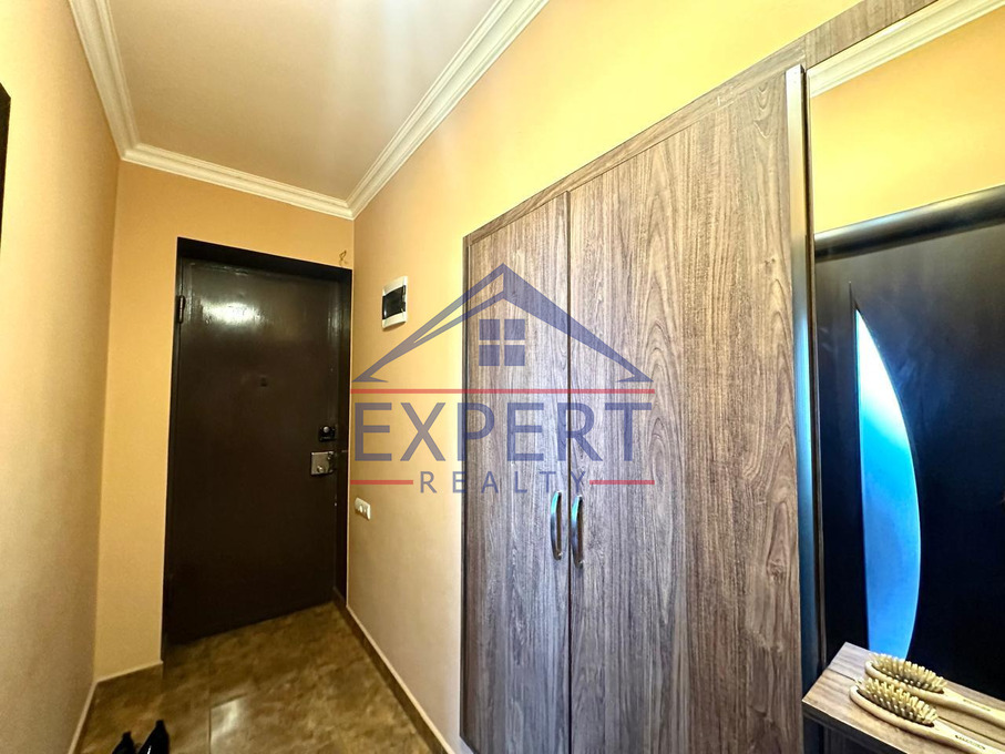 ԷՐԵԲՈՒՆԻ, ՏԻԳՐԱՆ ՄԵԾ, 3 ՍԵՆՅԱԿ