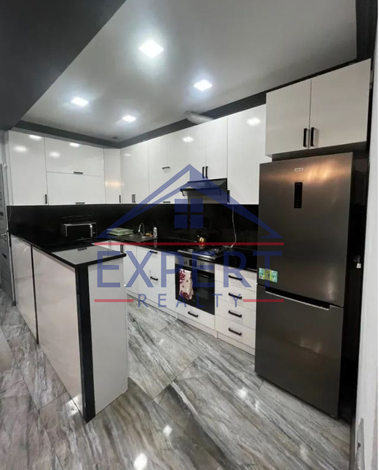 ԴԱՎԹԱՇԵՆ, Ա․ ՄԻԿՈՅԱՆ ՓՈՂՈՑ, 2 ՍԵՆՅԱԿ