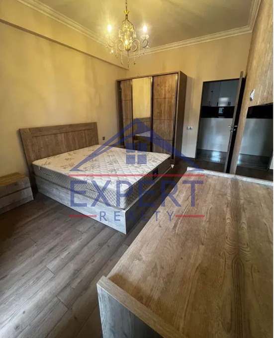 ԴԱՎԹԱՇԵՆ, Ա․ ՄԻԿՈՅԱՆ ՓՈՂՈՑ, 2 ՍԵՆՅԱԿ