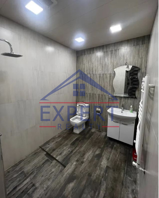 ԴԱՎԹԱՇԵՆ, Ա․ ՄԻԿՈՅԱՆ ՓՈՂՈՑ, 2 ՍԵՆՅԱԿ