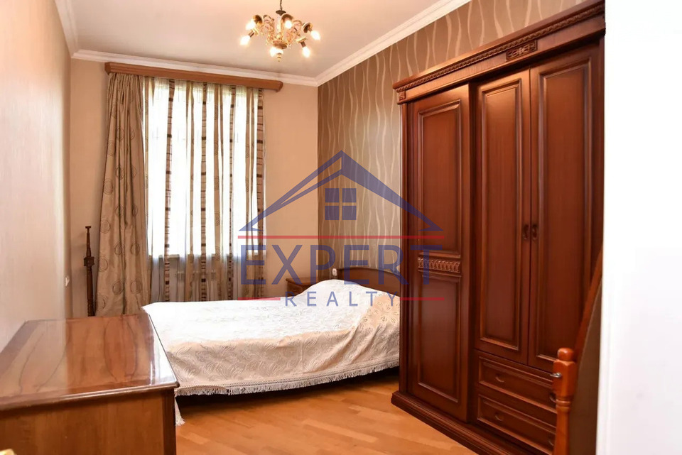 ԿԵՆՏՐՈՆ, ԹԱՄԱՆՅԱՆ, 3 ՍԵՆՅԱԿ