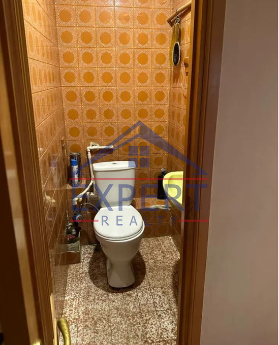 ԱՐԱԲԿԻՐ, ԳՐԻԲՈՅԵԴՈՎԻ ՓՈՂՈՑ, 4 ՍԵՆՅԱԿ