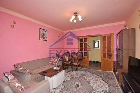 ԱՐԱԲԿԻՐ, ԿՈՄԻՏԱՍԻ ՊՈՂՈՏԱ, 3 ՍԵՆՅԱԿ