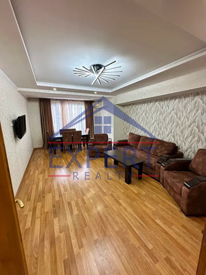 ԿԵՆՏՐՈՆ, ՌԱՖԱՅԵԼ ԼԵՄԿԻՆԻ ՓՈՂՈՑ, 3 ՍԵՆՅԱԿ